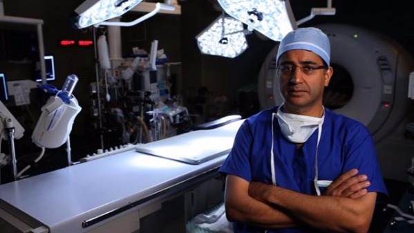 Indian-origin surgeon keeps woman alive without organs for 6 days