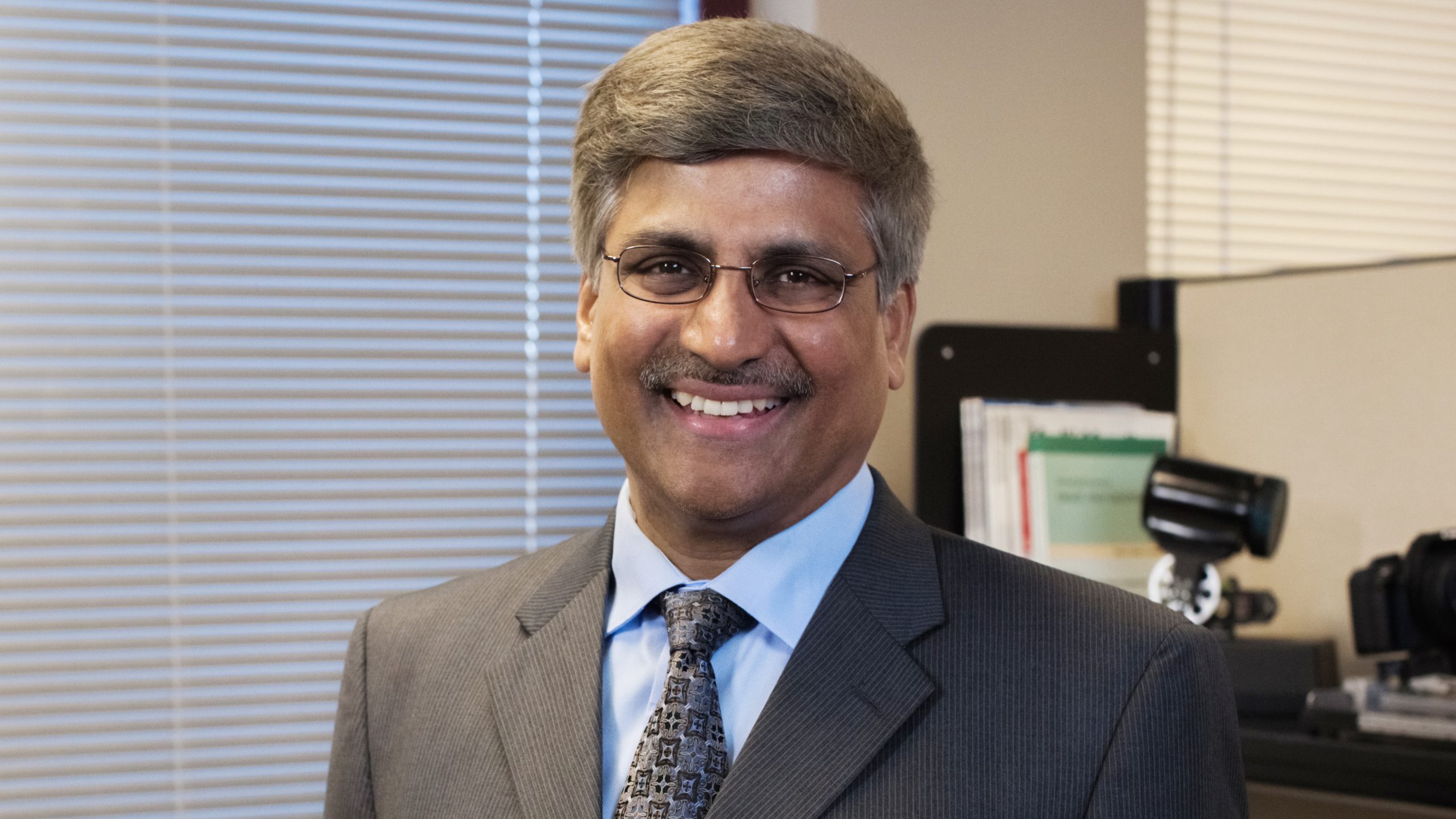Indian-American executive receives IEEE leadership award