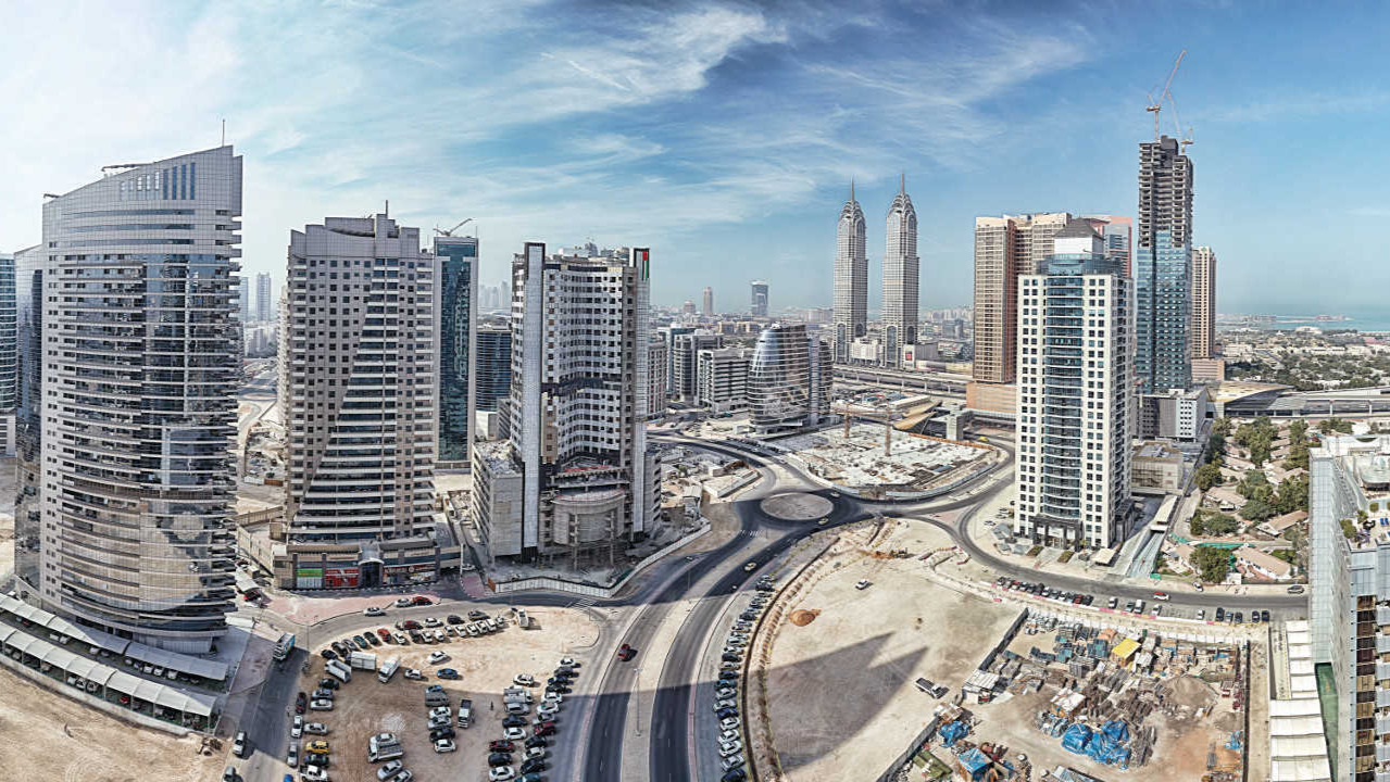 Transactions worth AED 77 billion made in Dubai’s real estate sector