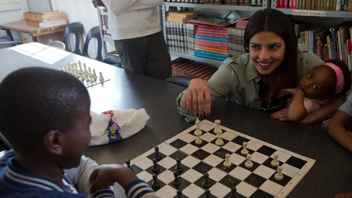 Priyanka Chopra urges media to focus on spreading awareness instead of reporting about her clothes