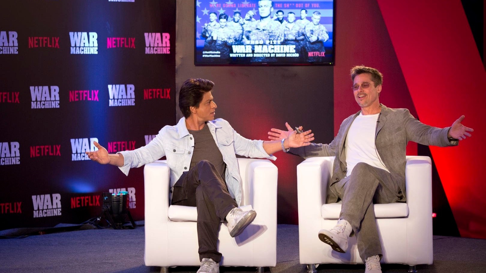 Shah Rukh Khan set to teach Brad Pitt to dance in Bollywood