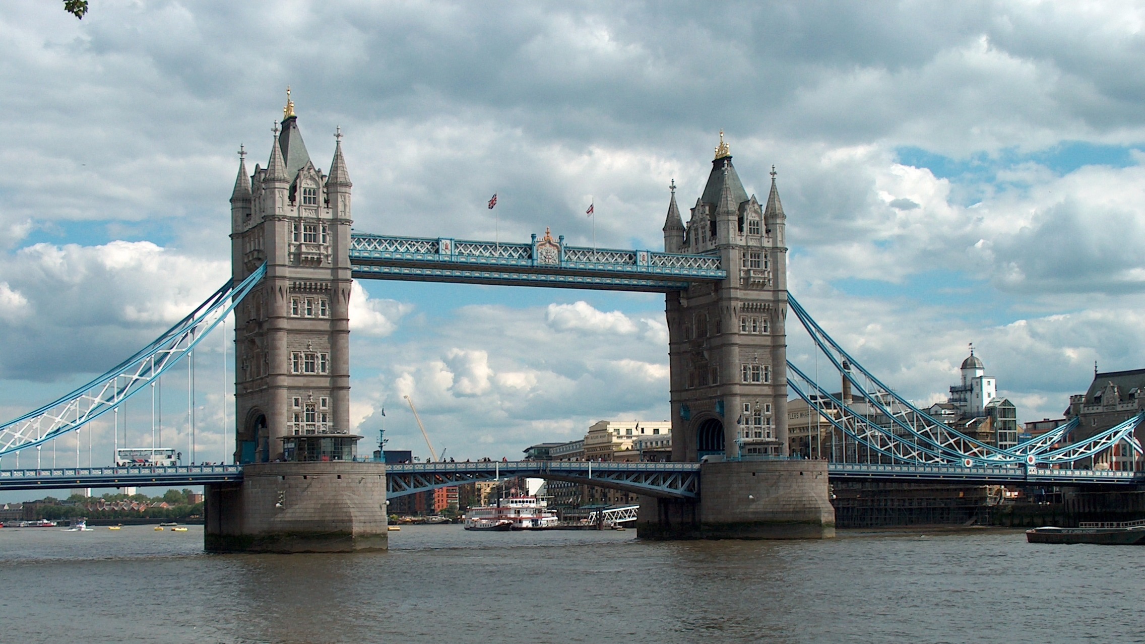 ISIS claims London attack; 7 casualties, 48 injured