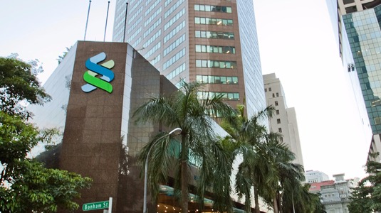 Standard Chartered makes NRI hires as it expands Singapore operations