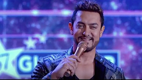 Aamir Khan launches ‘Secret Superstar’ trailer