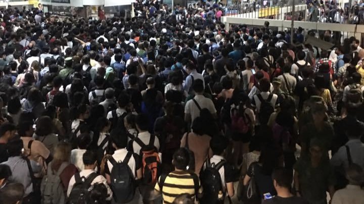 Commuters and students heading for PSLE oral exam hit by back-to-back train delays on DTL and NSL