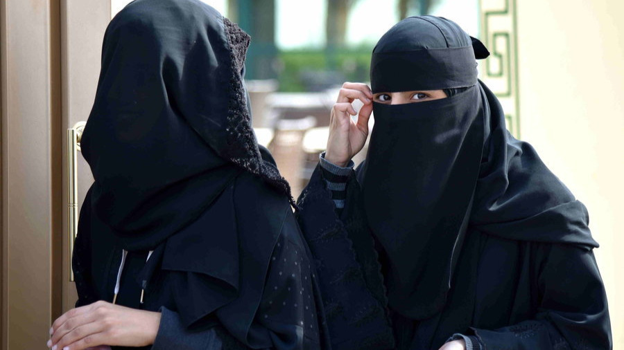 Daring UAE woman saves life of an Indian driver