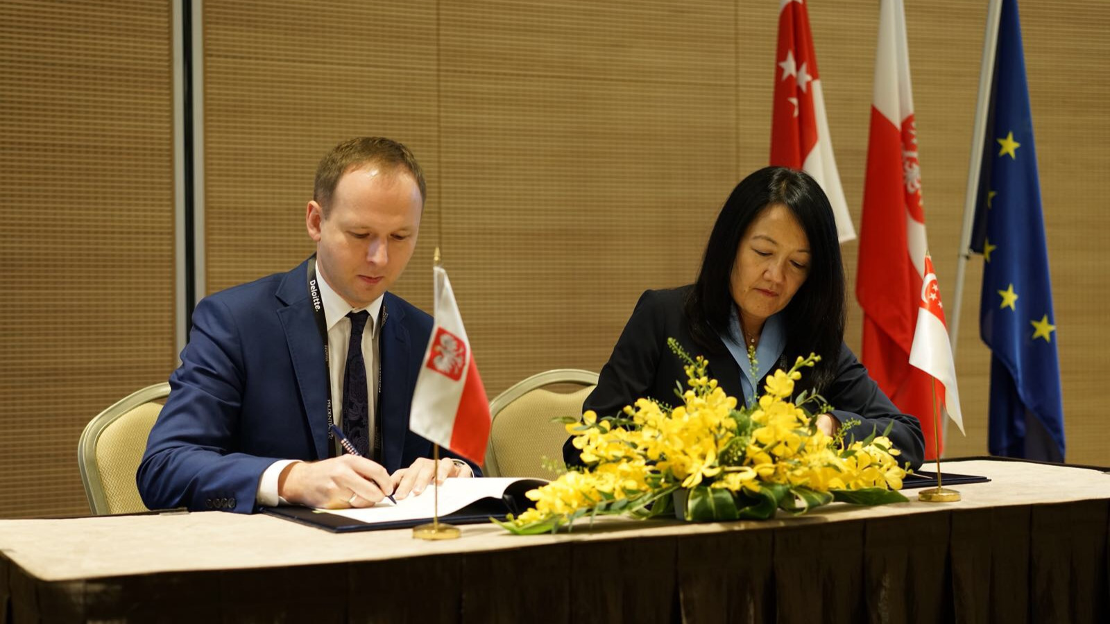 MAS and KNF sign fintech co-operation agreement