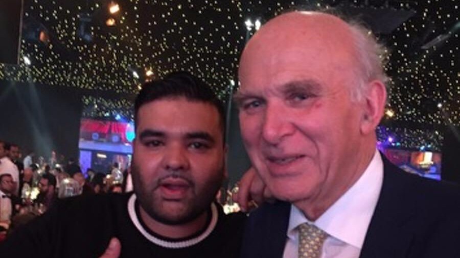 Liberal UK leader calls for ‘vindaloo visas’ to boost curry industry