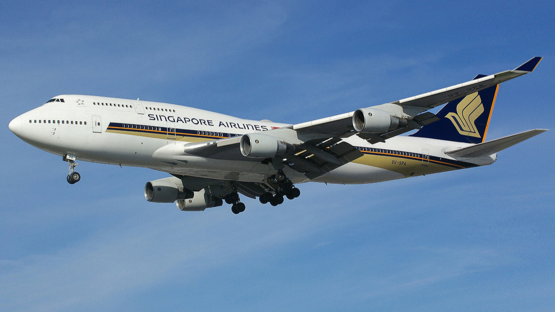 Singapore Airlines to keep options open on disinvestment of Air India