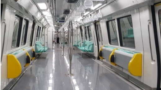 New MRT trains to be equipped with ‘tip-up seats’ for creating more standing space during peak hours