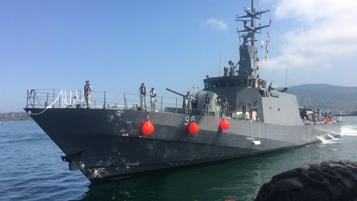 RSS Dauntless of Singapore Navy joins India-hosted MILAN 2018 drills in Andaman Sea
