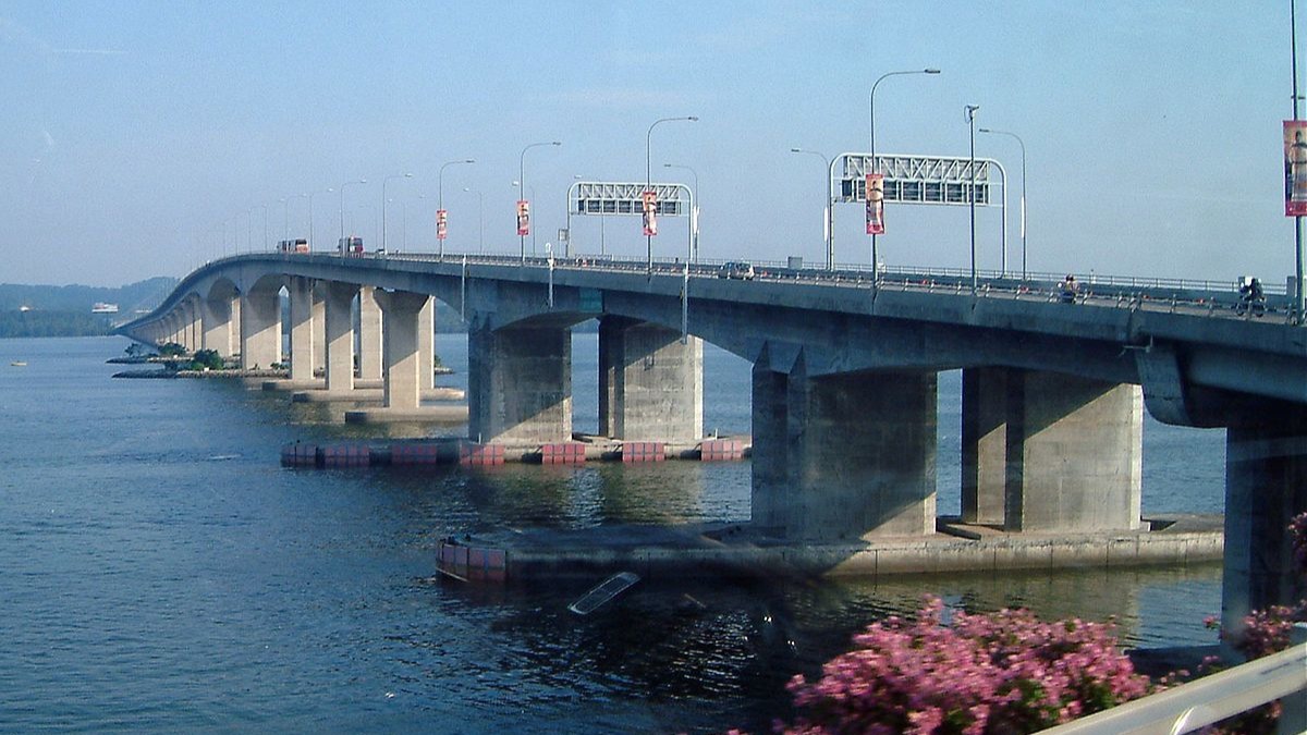 Singapore reduces toll charges for Tuas checkpoint at off-peak hours