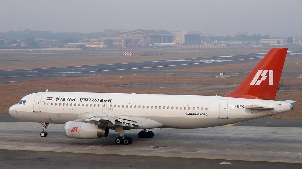 Indian airlines expected to lose up to S$2.6 billion this year