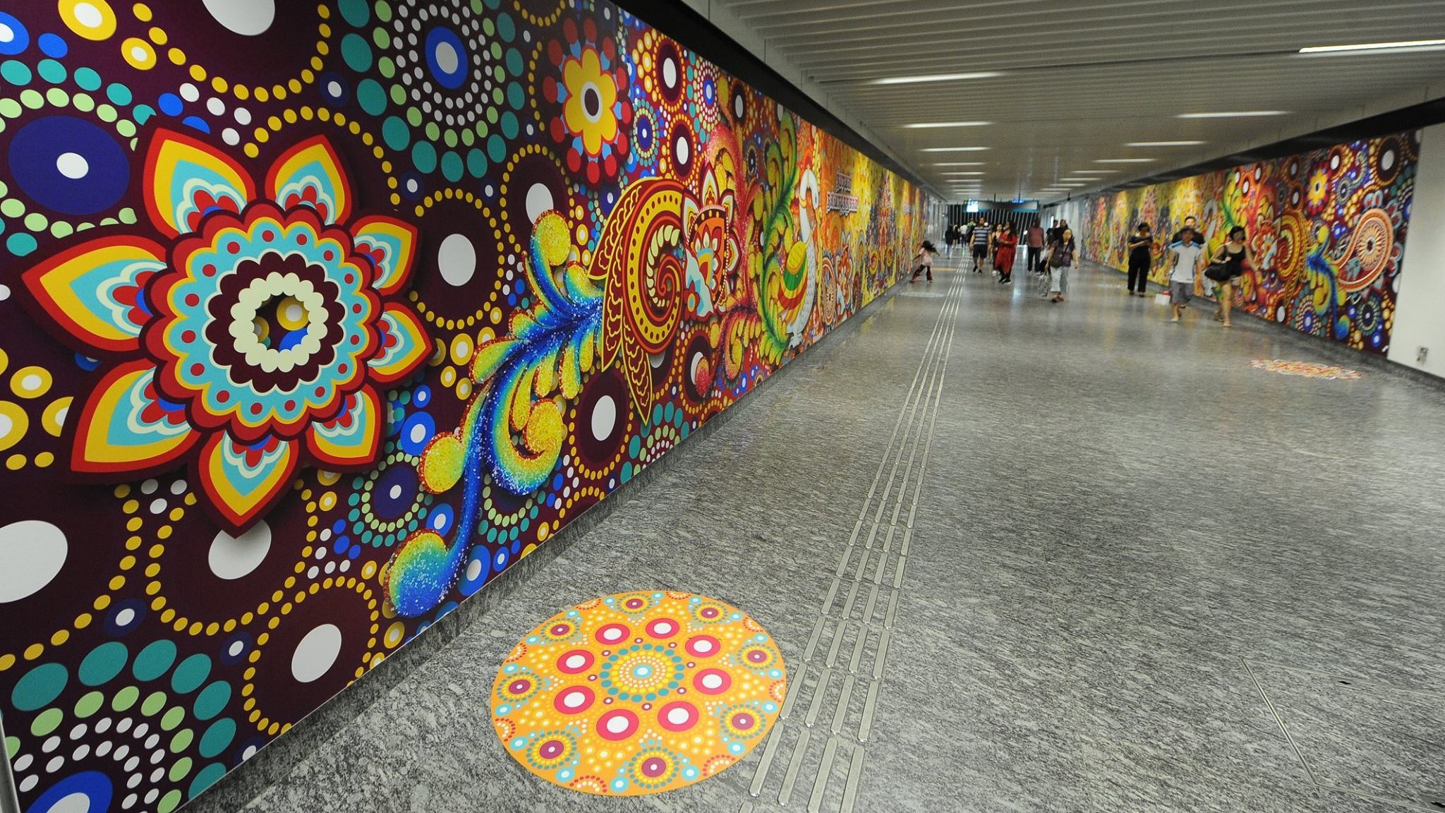 IN PICS: Lighting up the journey to Diwali