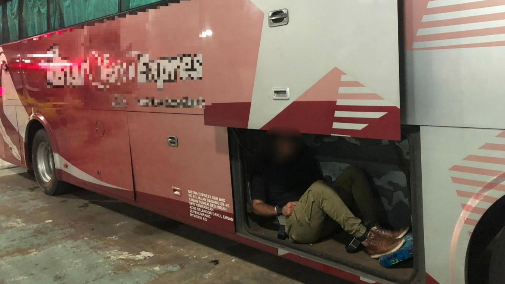 Driver arrested for trying to smuggle Indian national out of Singapore