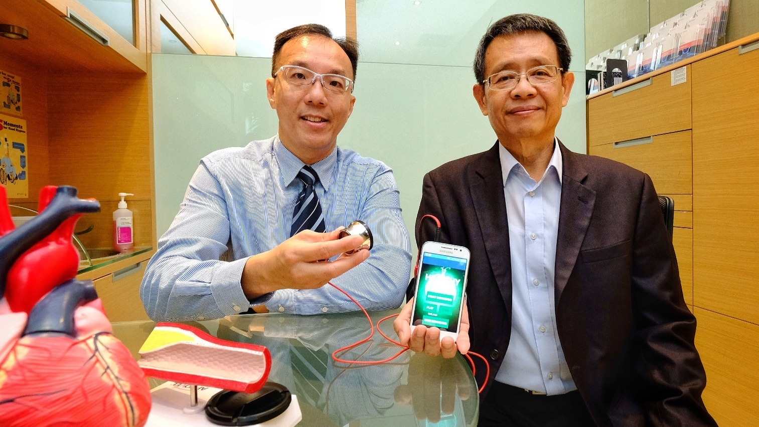 NTU and TTSH invents smart device for early intervention of congestive heart failure