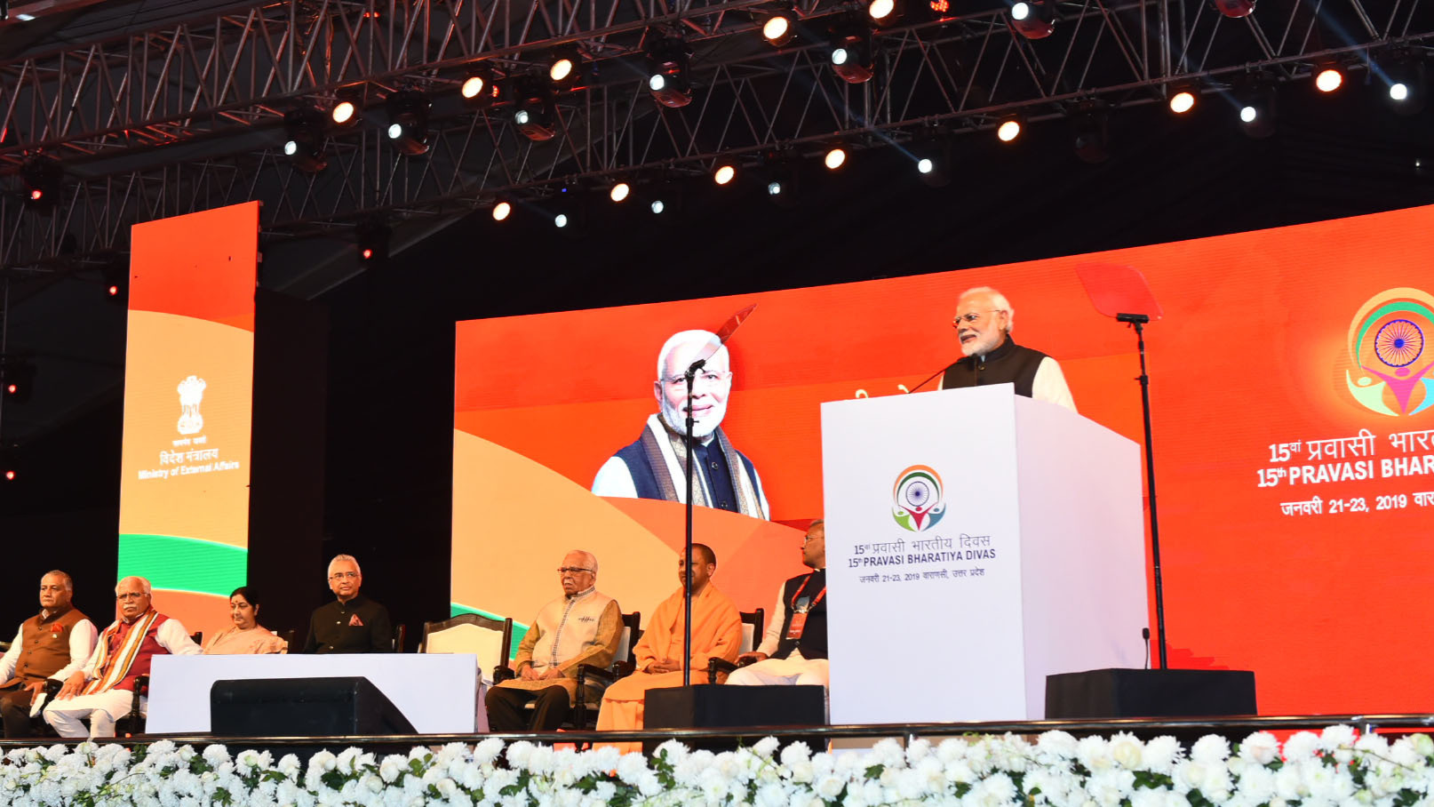 Modi moots start up mentoring, defence production for NRIs