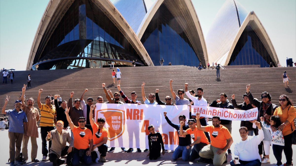 NRIs descend in Gujarat to campaign for Modi
