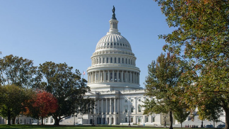 US lawmakers pass bill to lift country-cap on Green Cards