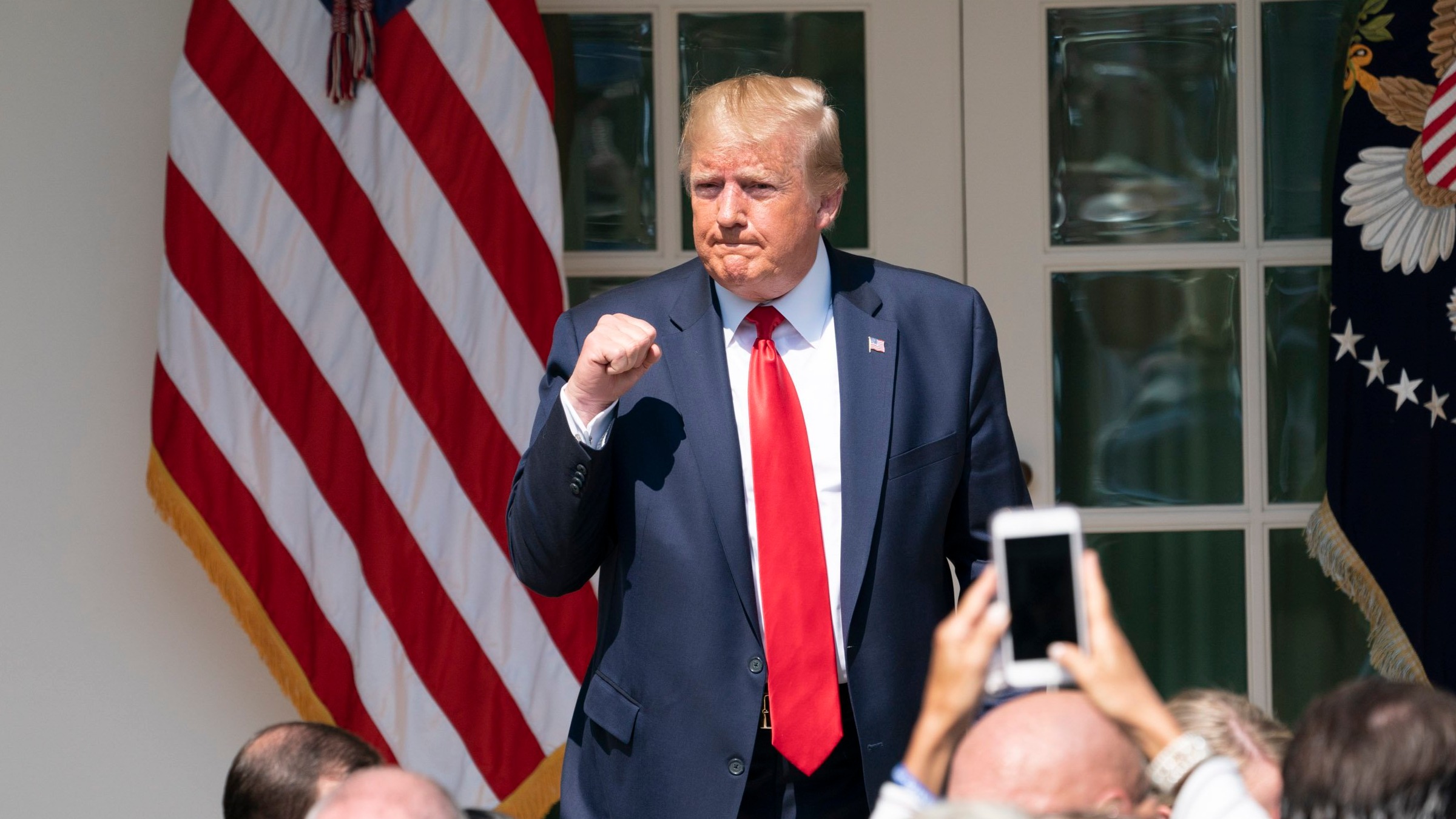 Donald Trump seeks to sue Google for “manipulating votes” in 2016 election