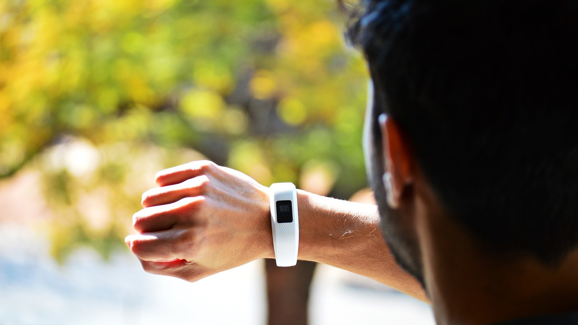 Singapore government partners with Fitbit in major health initiative