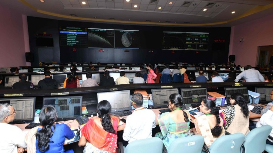 Chandrayaan 2: ‘India is with you’, Modi tells ISRO scientists