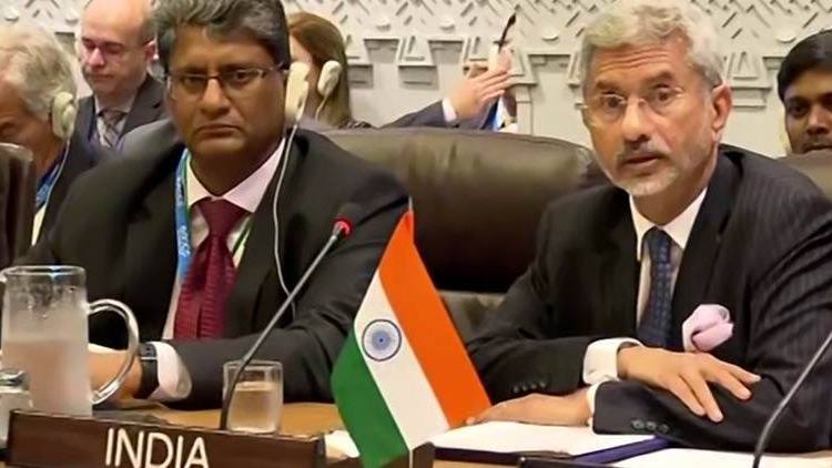 Drama in New York as Pakistan Foreign Minister boycotts Jaishankar’s SAARC address