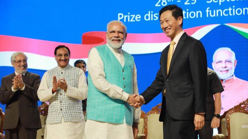 Winners are the ones who are not afraid to take risks, says Modi at Singapore-India Hackathon 2019