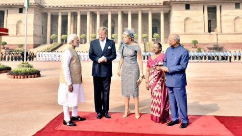 Dutch King and Queen pay respects to Mahatma Gandhi at Rajghat