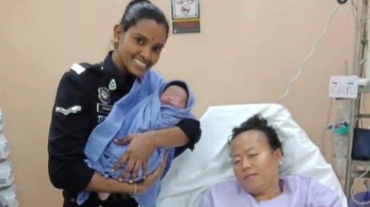 Indian-origin Malaysian cop helps woman deliver baby in taxi