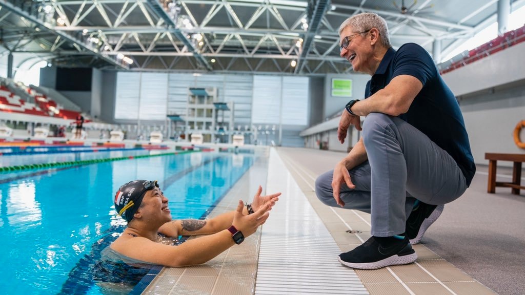 In Pics:  Apple CEO Tim Cook’s journey around Singapore