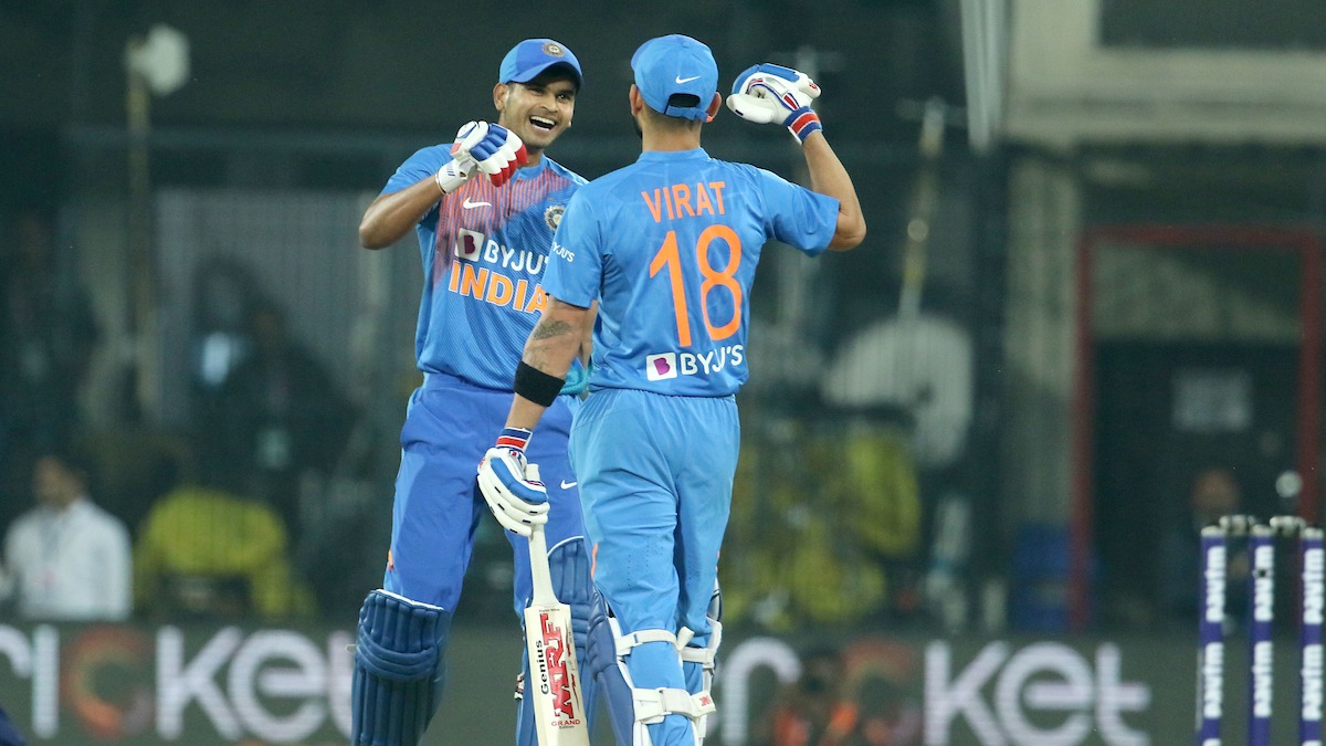 India beat Sri Lanka in 2nd T20I to take 1-0 series lead
