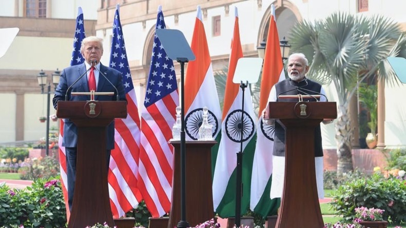 Modi, Trump praise NRIs; begin trade deal negotiations on Day 2