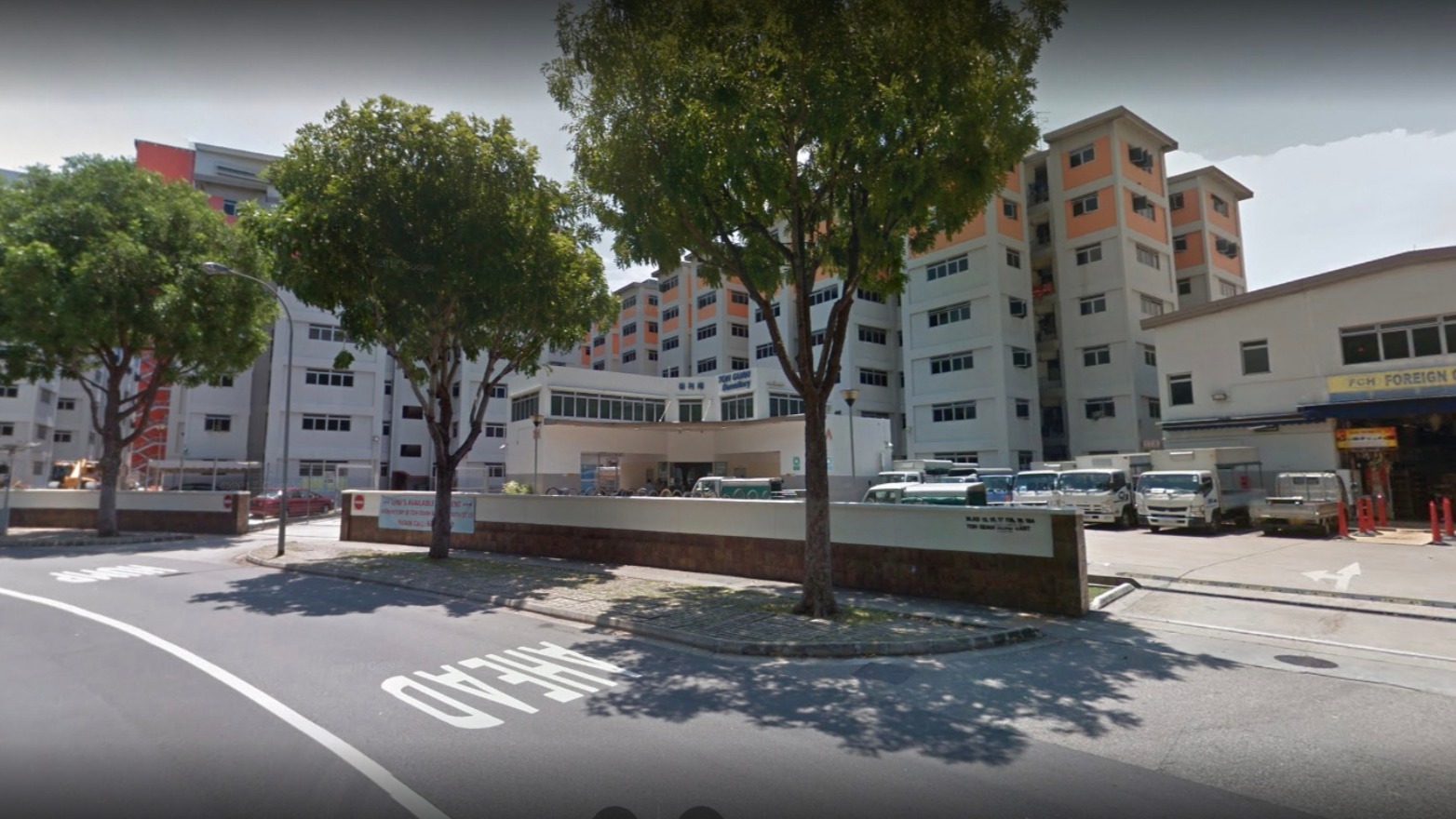 Singapore reports more than 300 new COVID-19 cases for second consecutive day
