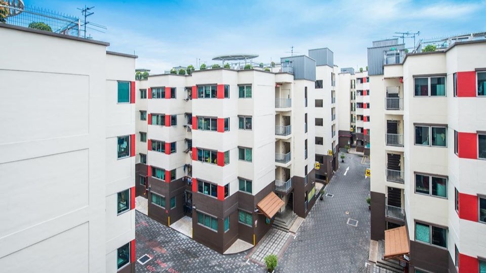 447 new COVID-19 cases in Singapore, majority are foreign workers staying in dormitories