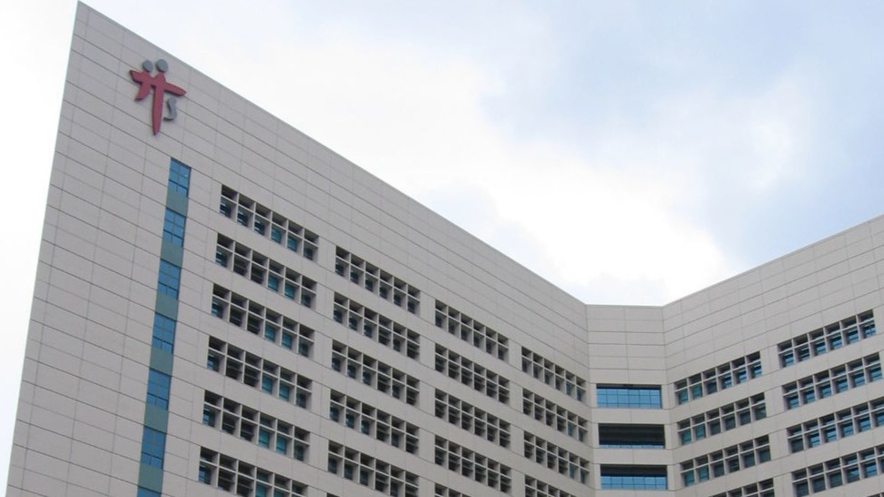 Tan Tock Seng Hospital apologises for error resulting in Jurong West Secondary student being incorrectly diagnosed with COVID-19