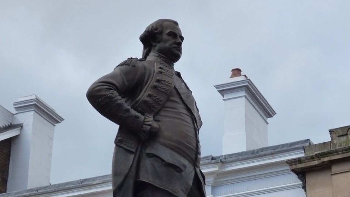 Council votes to not remove “racist” statue of Robert Clive in Shrewsbury, UK