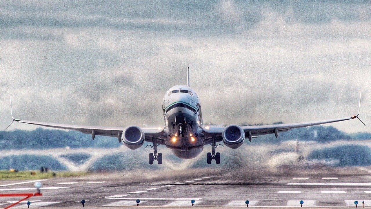 Indian government allows tourist visa holders to fly to UAE, US, UK and Canada under air bubble agreement