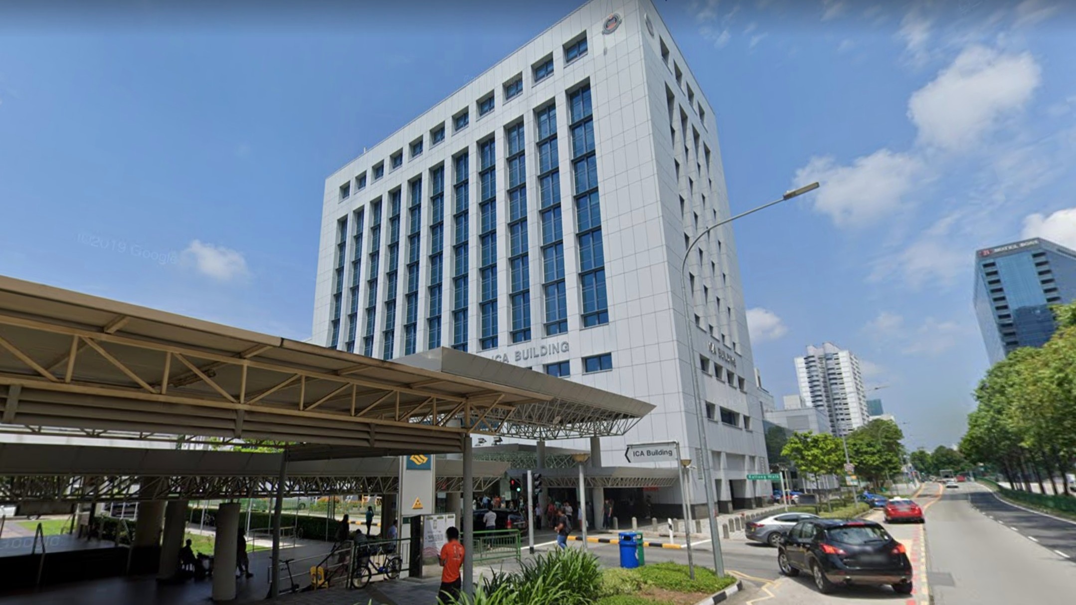 Singapore residents can report change of address online from Oct 1