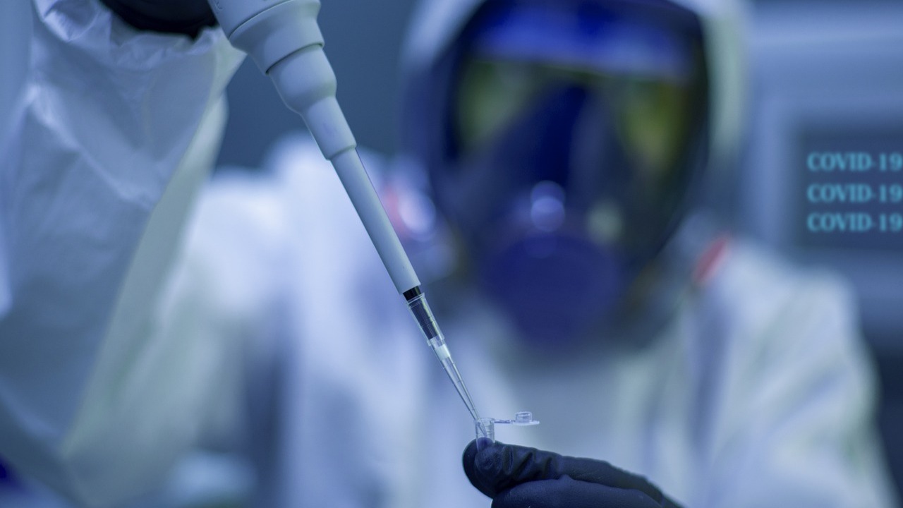 UK to start vaccinating people against COVID-19 after approving Pfizer-BioNTech vaccine for use