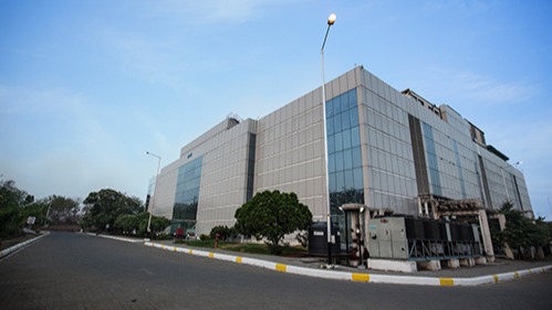 Singapore-based IT firm proposes SGD 199 mn investment to open data centre in Noida