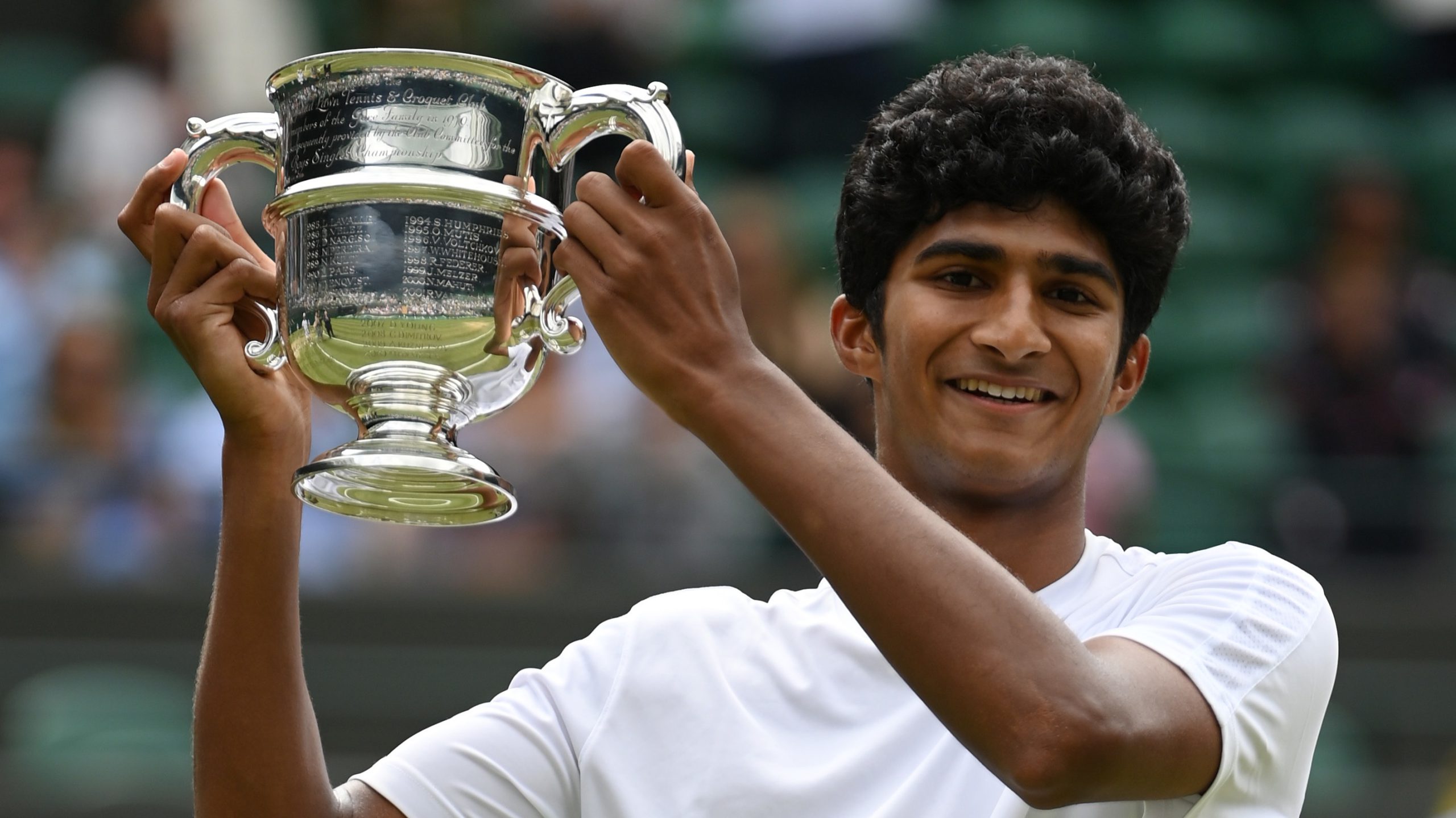Indian-American Samir Banerjee wins Wimbledon junior boys title