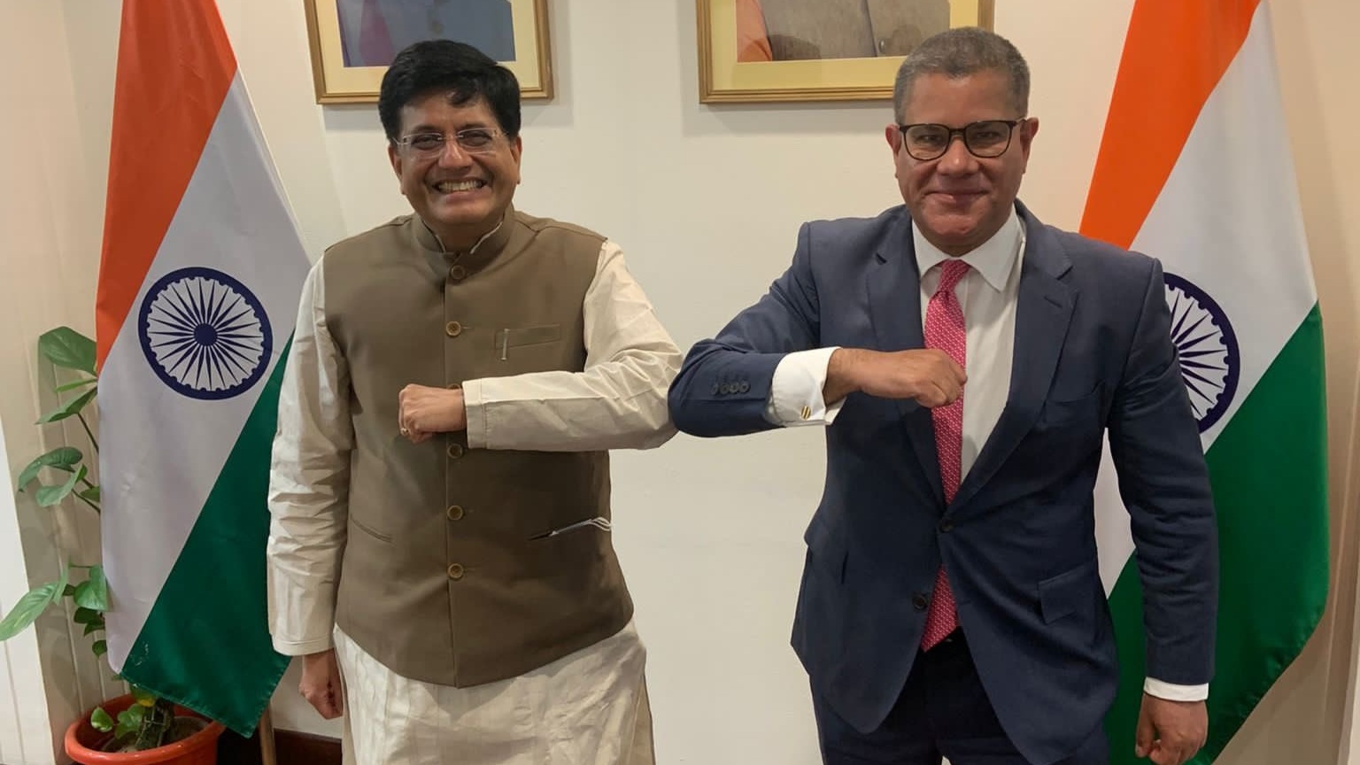 UK Indian-origin minister Alok Sharma discusses green energy project during India visit