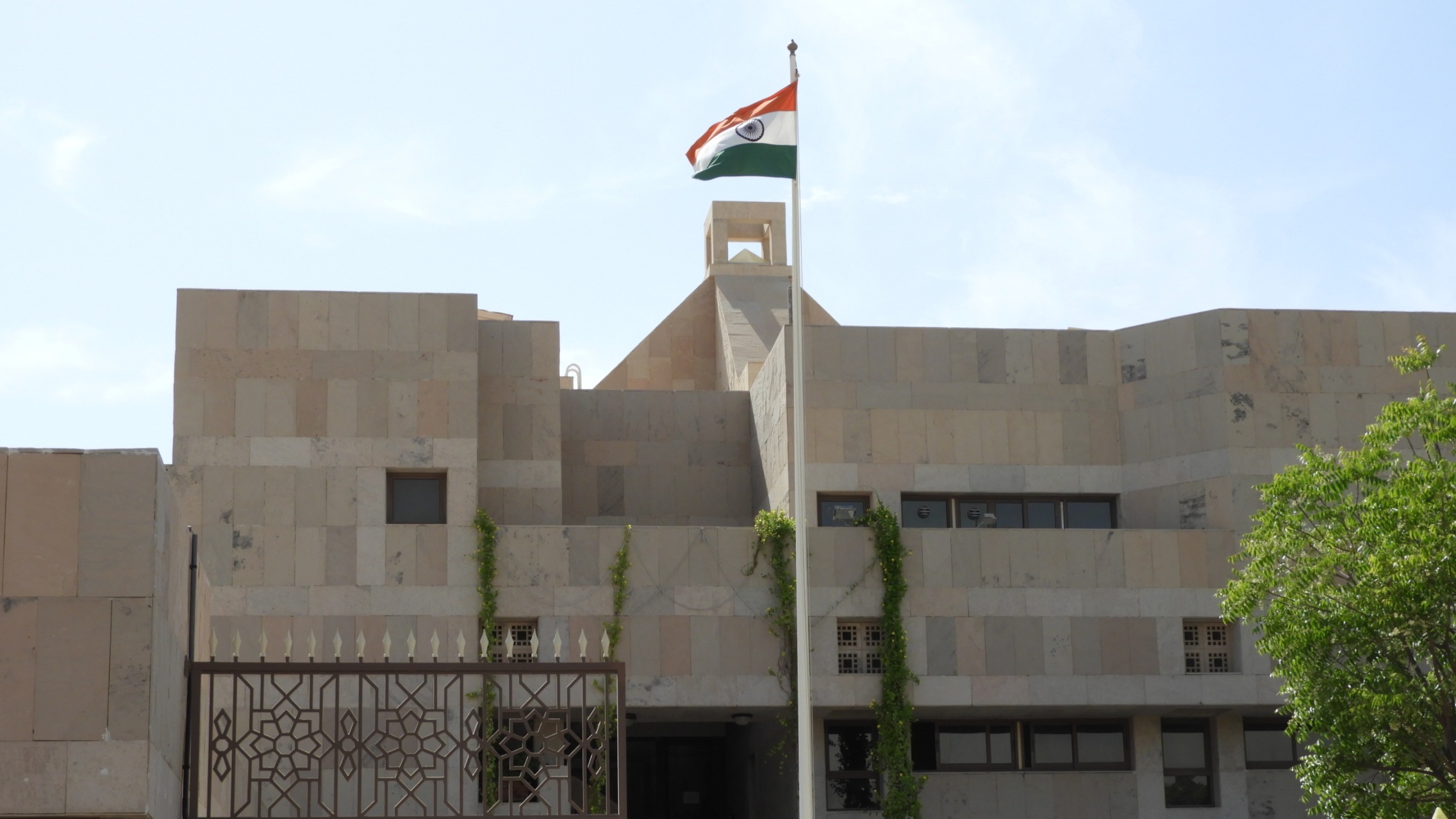 UAE: Indian Embassy issues guidelines for illegal residents from India
