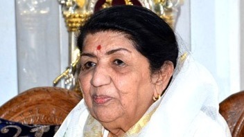 Tributes pour in as India bids adieu to ‘nightingale’ Lata Mangeshkar