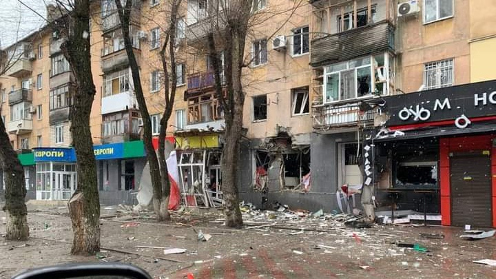 Mariupol evacuation postponed as Ukraine accuses Russia of breaking ceasefire: Reports