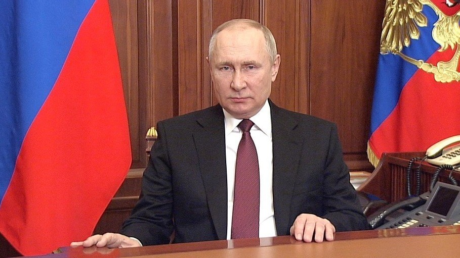 Twitter blocks Russia President’s account among 300 government handles