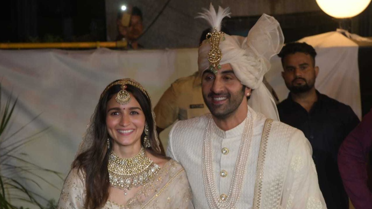 Alia Bhatt and Ranbir Kapoor’s mesmerising wedding pictures