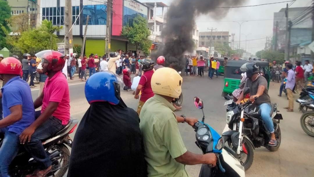 Sri Lanka PM Rajapaksa resigns as protests escalate; President declares emergency