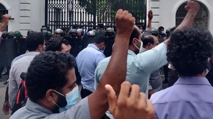 Sri Lanka lifts emergency curbs after two weeks
